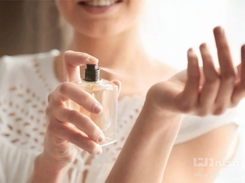 برای افزایش ماندگاری عطر چه کنیم؟ برای افزایش ماندگاری عطر چه کنیم؟
