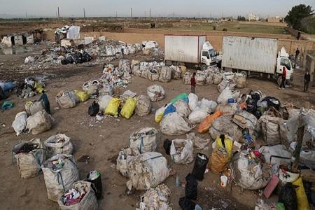 روزانه 110 تن زباله بیمارستانی در تهران جمع آوری می شود، ادامه روزانه 110 تن زباله بیمارستانی در تهران جمع آوری می گردد، ادامه تعطیلی خطوط تفکیک زباله